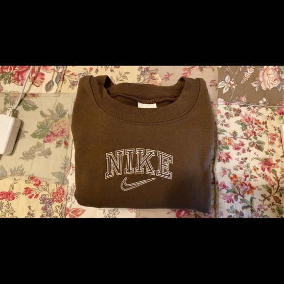 Tshirt crewneck hoodies - Picture 2 of 2
